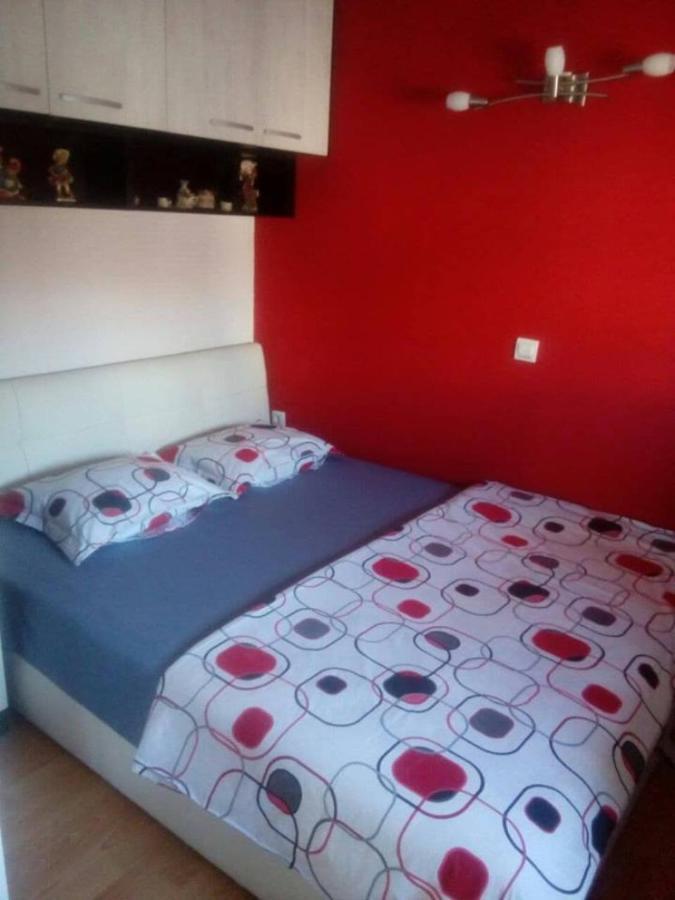 Brand New Apt In City Center Bitola Exterior photo